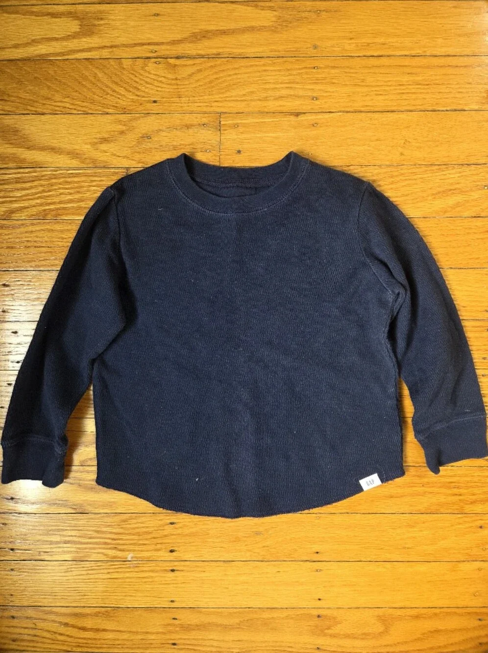 Gap Toddler Textured T-Shirt Long Sleeve Henna Brown & Navy- Set of 2.  2 YRS